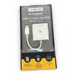 NWT Xtreme Tech USB-C Card Reader 3-in-1 Adapter